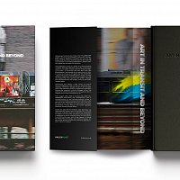 Книга Hallenkunst - Art in transit and beyond