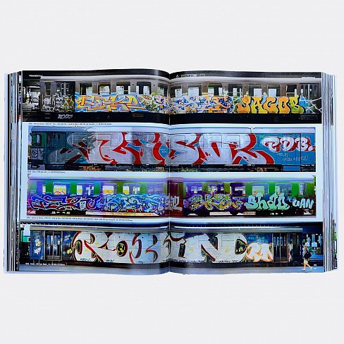 Книга FNDamentale 1992-2002